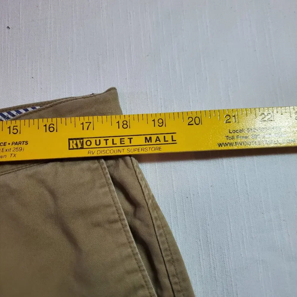 Banana Republic Mens Size 35 Khaki Chino Shorts Beige Tan Flat Front Stretch